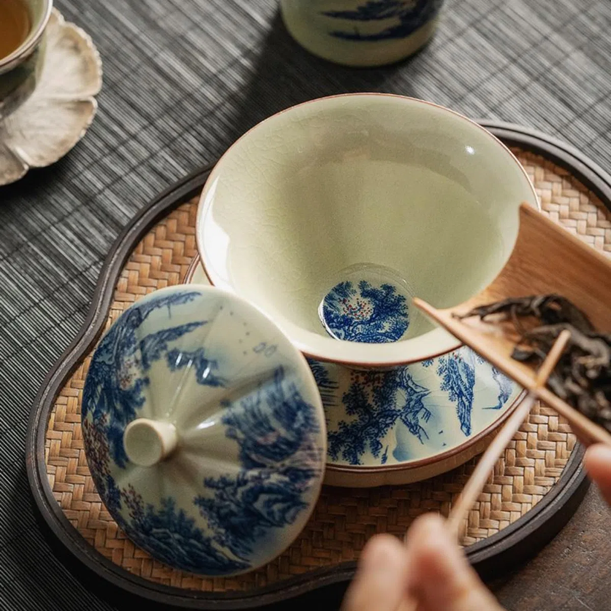 Jingdezhen Ceramiczny Gaiwan, 130 ml, 125 ml, rękodzieło w stylu chińskim z pokrywką zestaw do herbaty Kung Fu