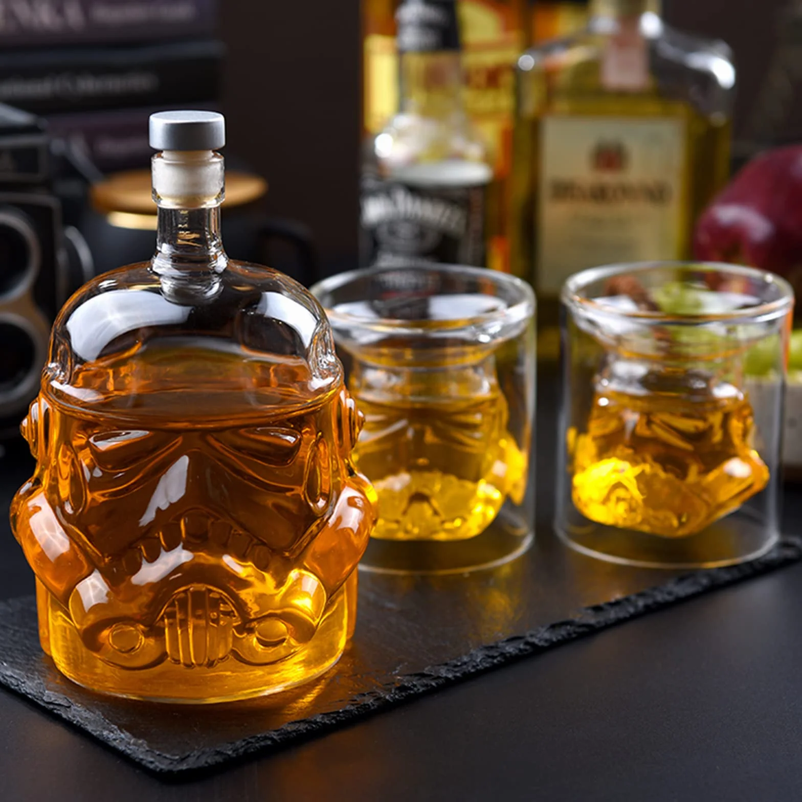 BestAlice Przezroczysta kreatywna karafka do whisky, zestaw z 2 szklankami, piersiówka, spersonalizowane, prezenty do burbona, szkockiej whisky, koniaku lub wina