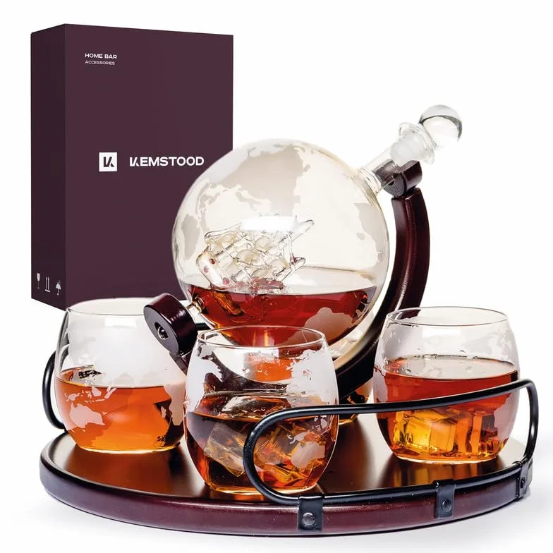 Karafka do whiskey, karafka z globusem do alkoholu, duża karafka dla mężczyzn i kobiet z drewnianą podstawą, spersonalizowany zestaw z 4 szklankami na alkohol, do szkockiej, burbonu, brandy, wódki