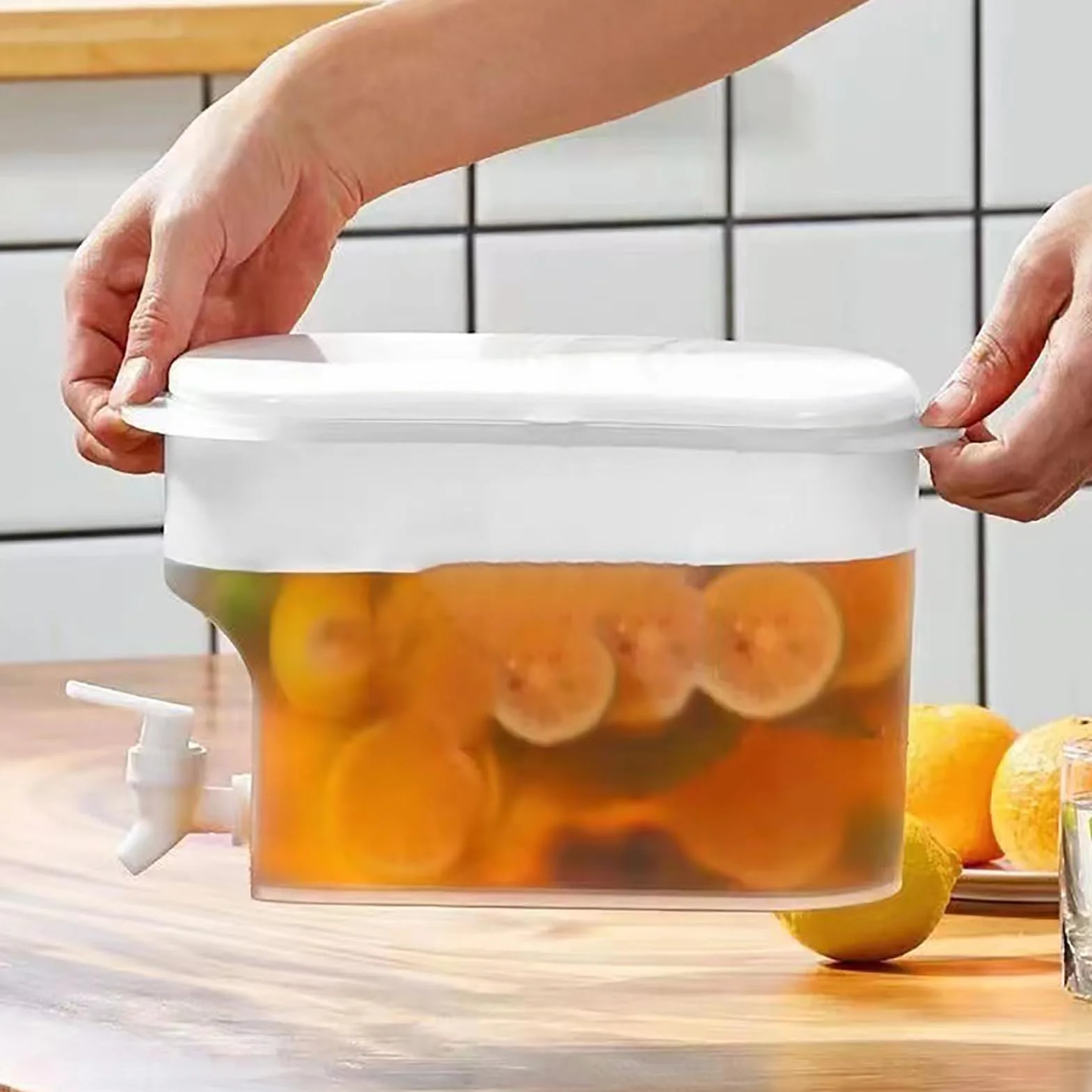 Dozownik do napojów 2,8 l z kranem, lodówka czajnik do zimnego lodu z kranem, dozownik do napojów Frid, dozownik napojów z kranem, lodówka, pojemnik na zimne napoje, pojemnik na herbatę i soki