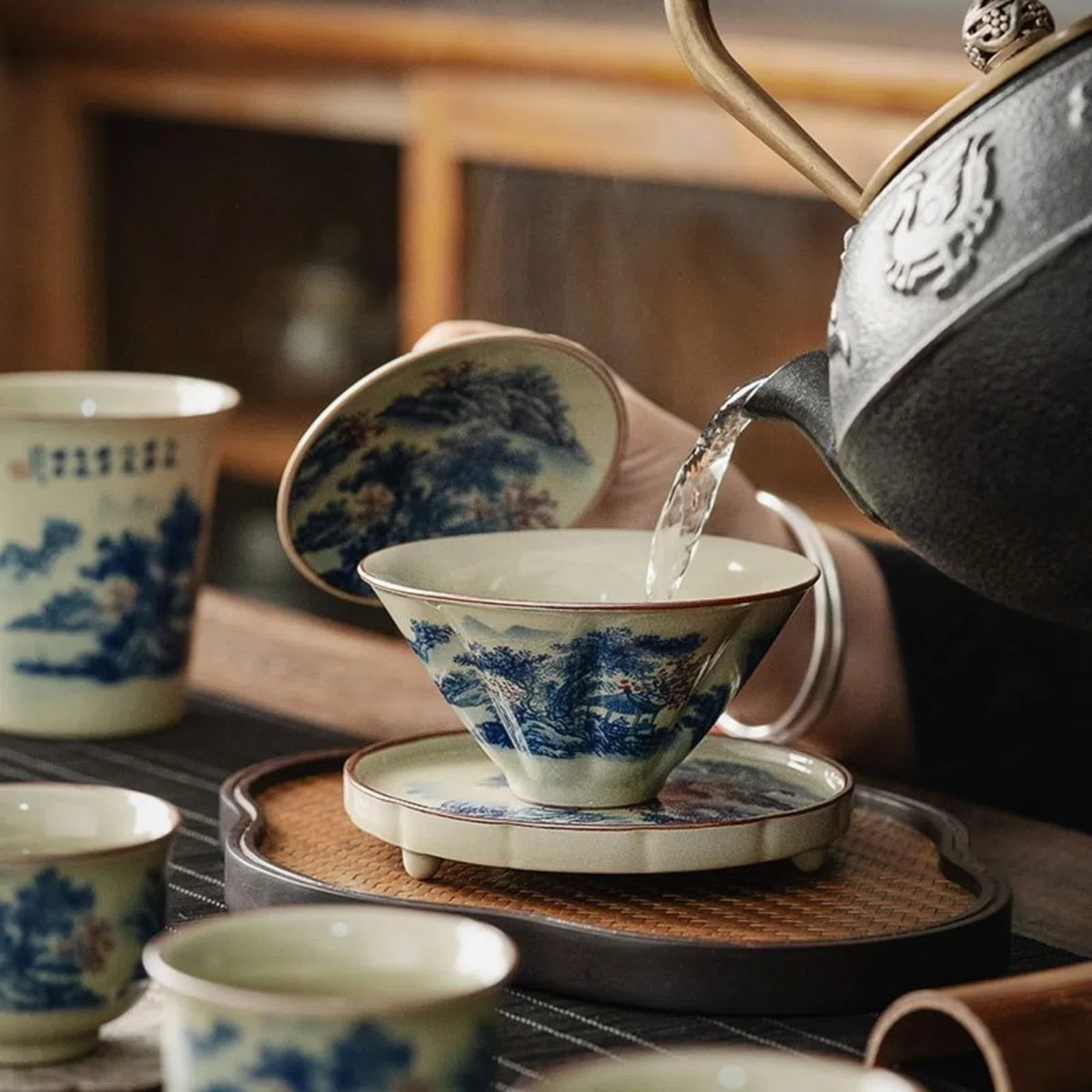 Jingdezhen Ceramiczny Gaiwan, 130 ml, 125 ml, rękodzieło w stylu chińskim z pokrywką zestaw do herbaty Kung Fu